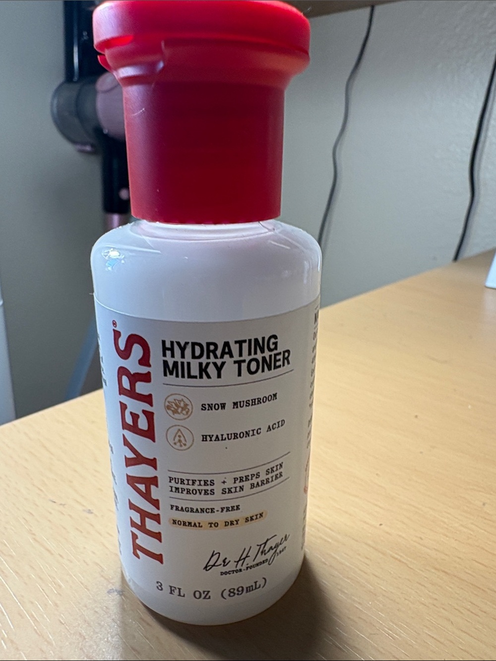Thayers Hydrating Milky Toner — White with Red Cap